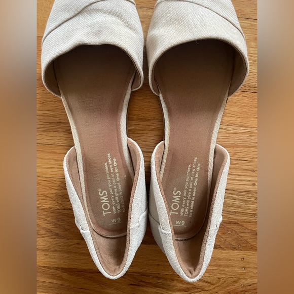 Flats by Toms - Picture 4 of 4